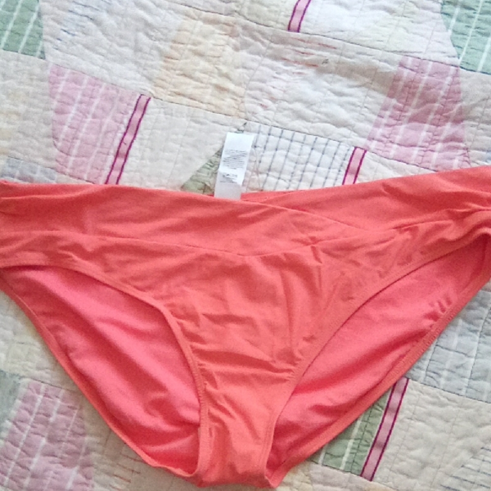 Coral Bikini Bottoms Size 2X NWT